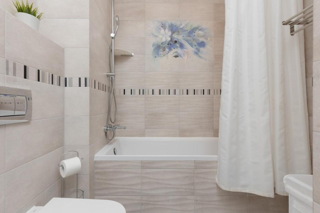Apartment Warsaw Goclaw & 2 Bedrooms & Parking & Balcony By Noclegi Renters Varsóvia Exterior foto